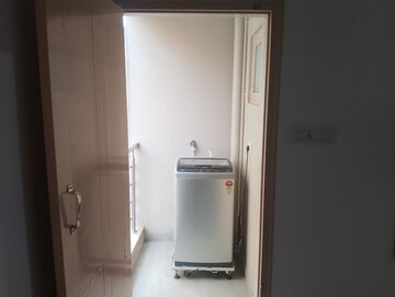 Room in 1 BHK Builder Floor at Btm Layout – for Rent