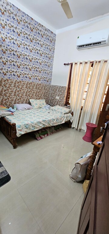 Bedroom in 3 BHK Independent House at Manikanteswaram – for Sale