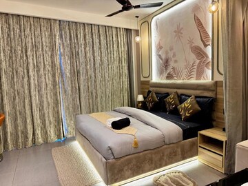 Bedroom in 3 BHK Builder Floor at Defence Colony – for Rent
