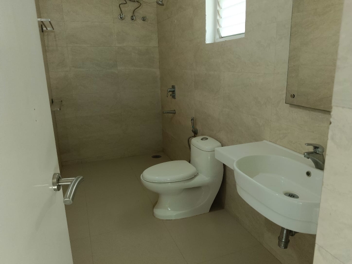 4 BHK + Pooja Room,Study Room Villa For Rent in Babukhan Lakefront