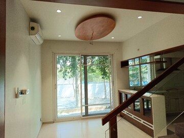 Furnished Amenities in 4 BHK Villa at Babukhan Lakefront, Kokapet – for Rent