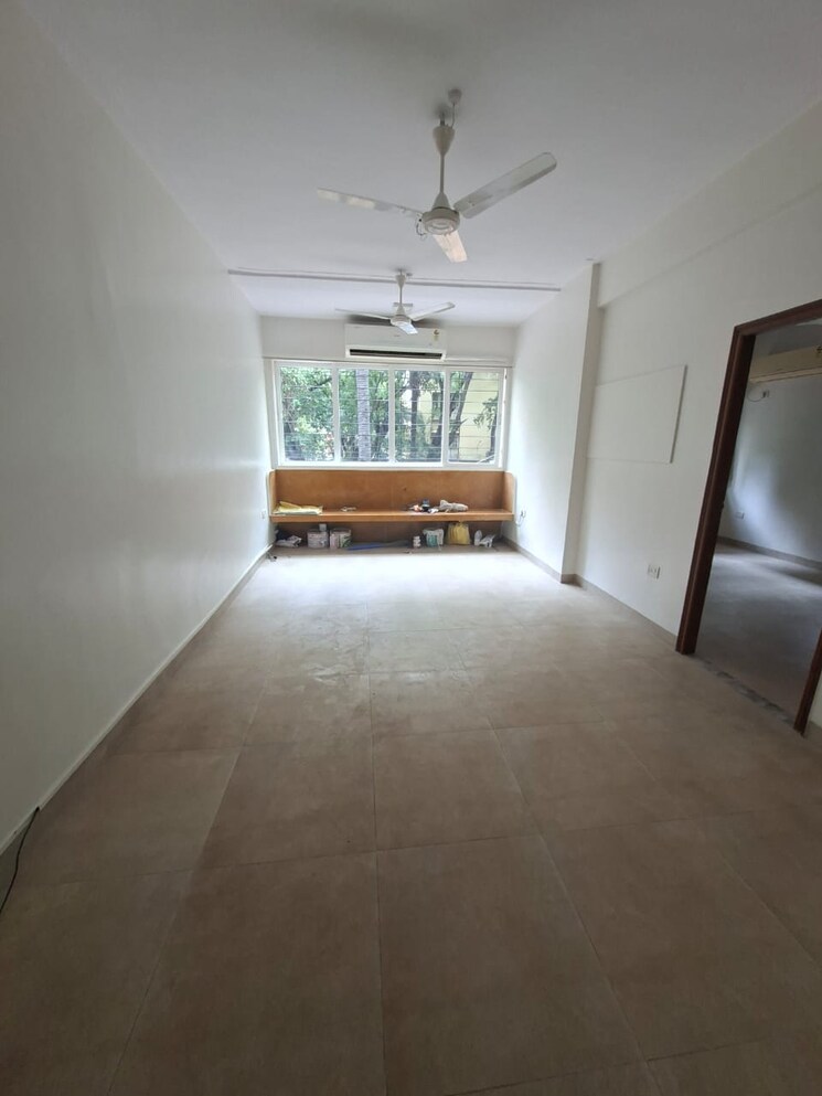 Room, bandstand-apartment 2 Bedroom 850 Sq.Ft. Apartment In Bandra West Mumbai 8940082