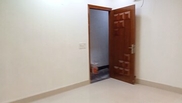 Room in 3 BHK Builder Floor at Mahavir Enclave 1 – for Sale