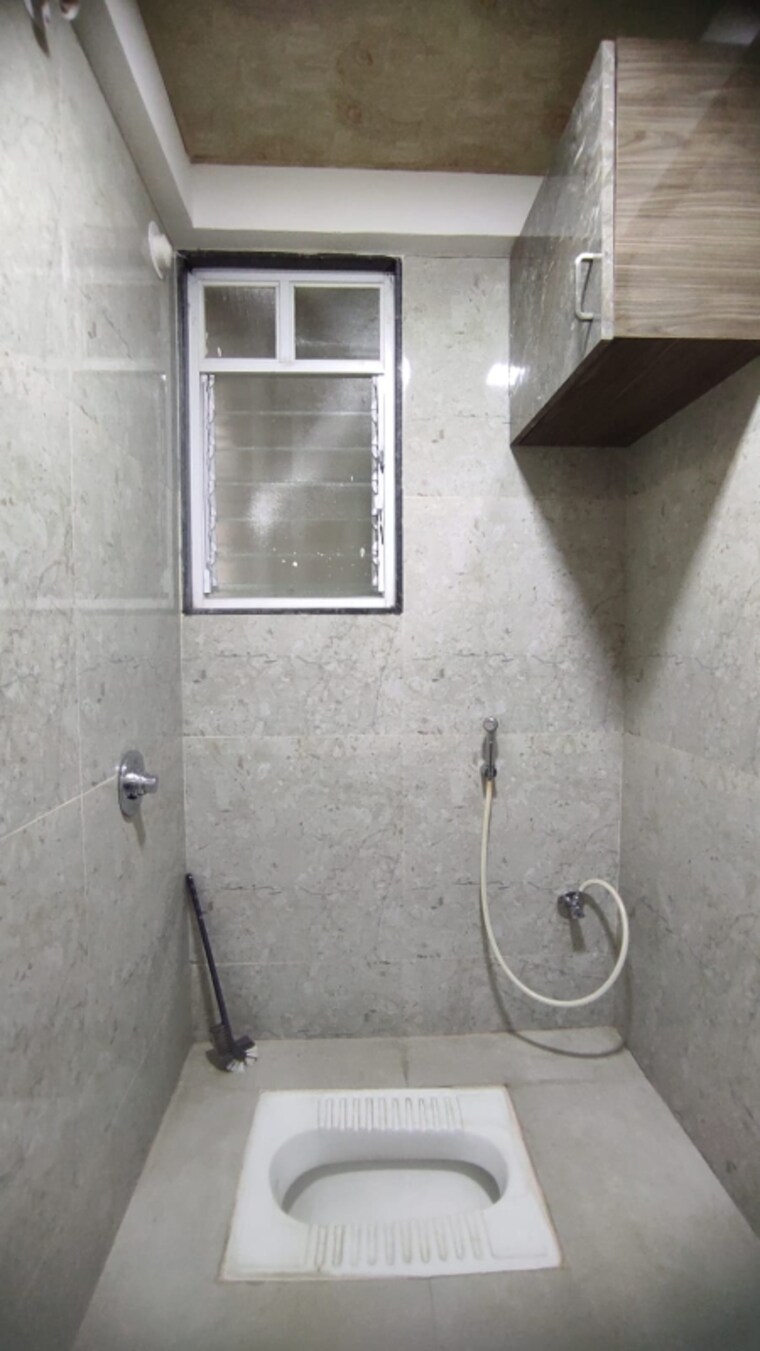 Bathroom, chinchwad 2 Bedroom 756 Sq.Ft. Apartment In Chinchwad Pune 8940091