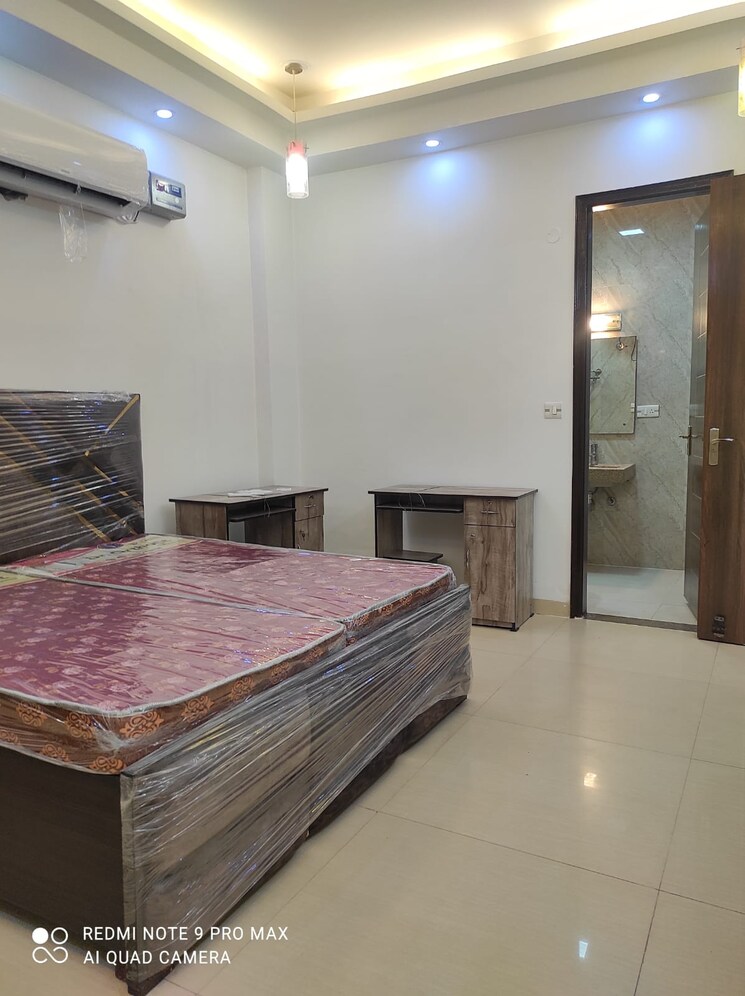 Bedroom, aez-aloha 1 Bedroom 750 Sq.Ft. Builder Floor In Sector 57 Gurgaon 8940135