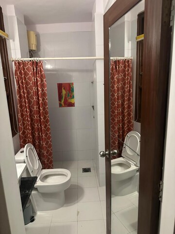 Bathroom in 2 BHK Apartment at Pali Hill – for Rent