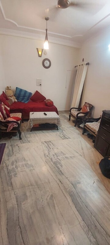 Living Room in 1 BHK Builder Floor at Ramprastha Colony – for Sale
