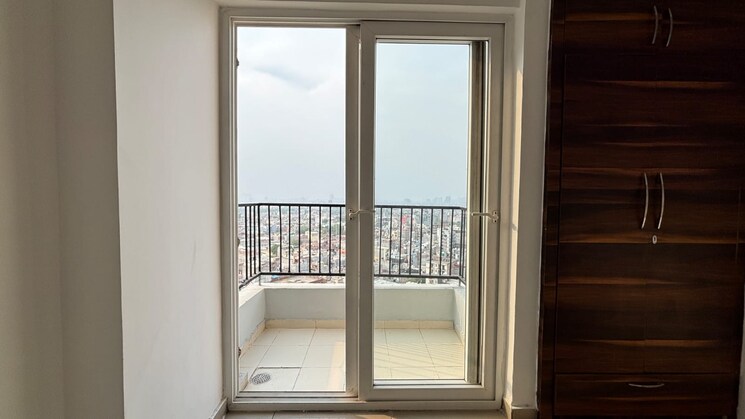 Room, homes-121 3 Bedroom 1235 Sq.Ft. Apartment In Sector 121 Noida 8940187