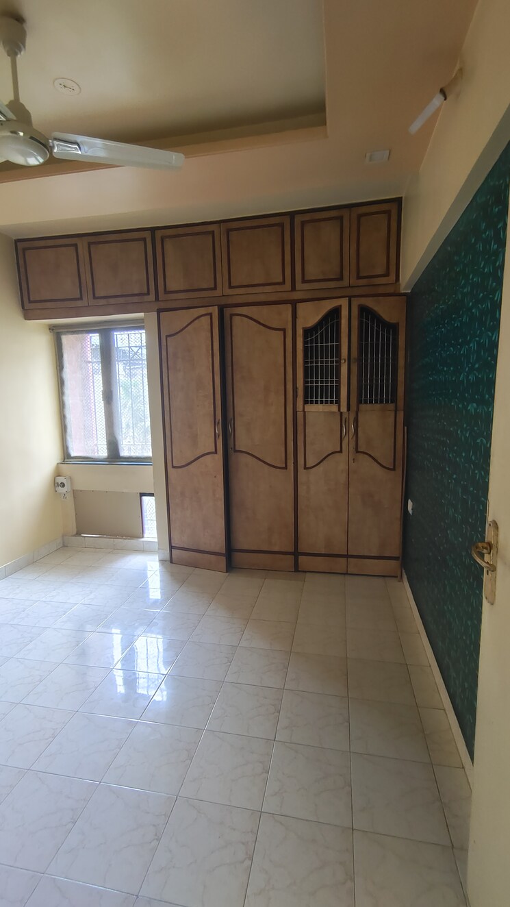 Room, rajnigandha-chs-vasant-vihar 1 Bedroom 450 Sq.Ft. Apartment In Vasant Vihar Thane 8940196