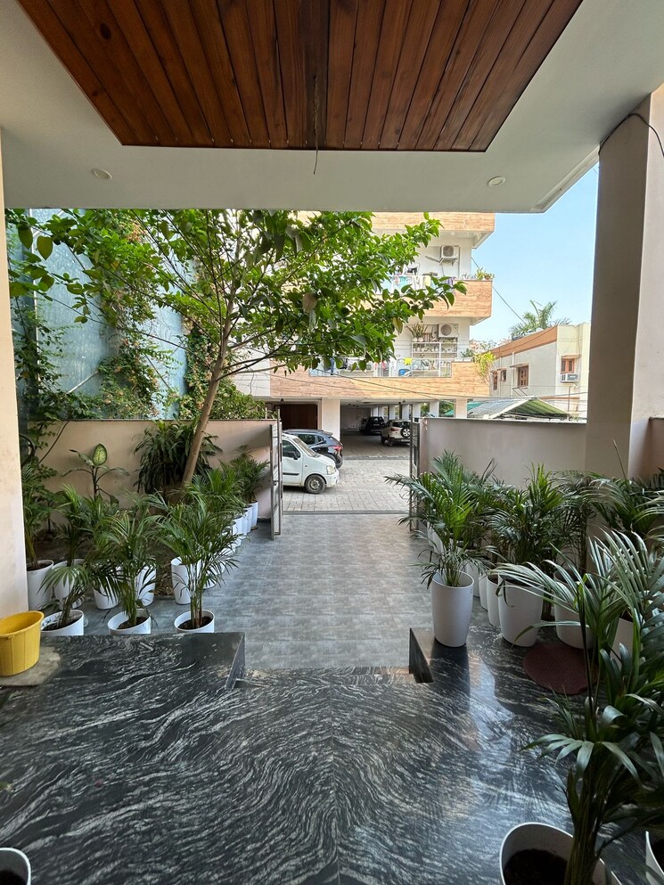 Exterior View, butler colony Pg For Boys In Butler Colony 8025227