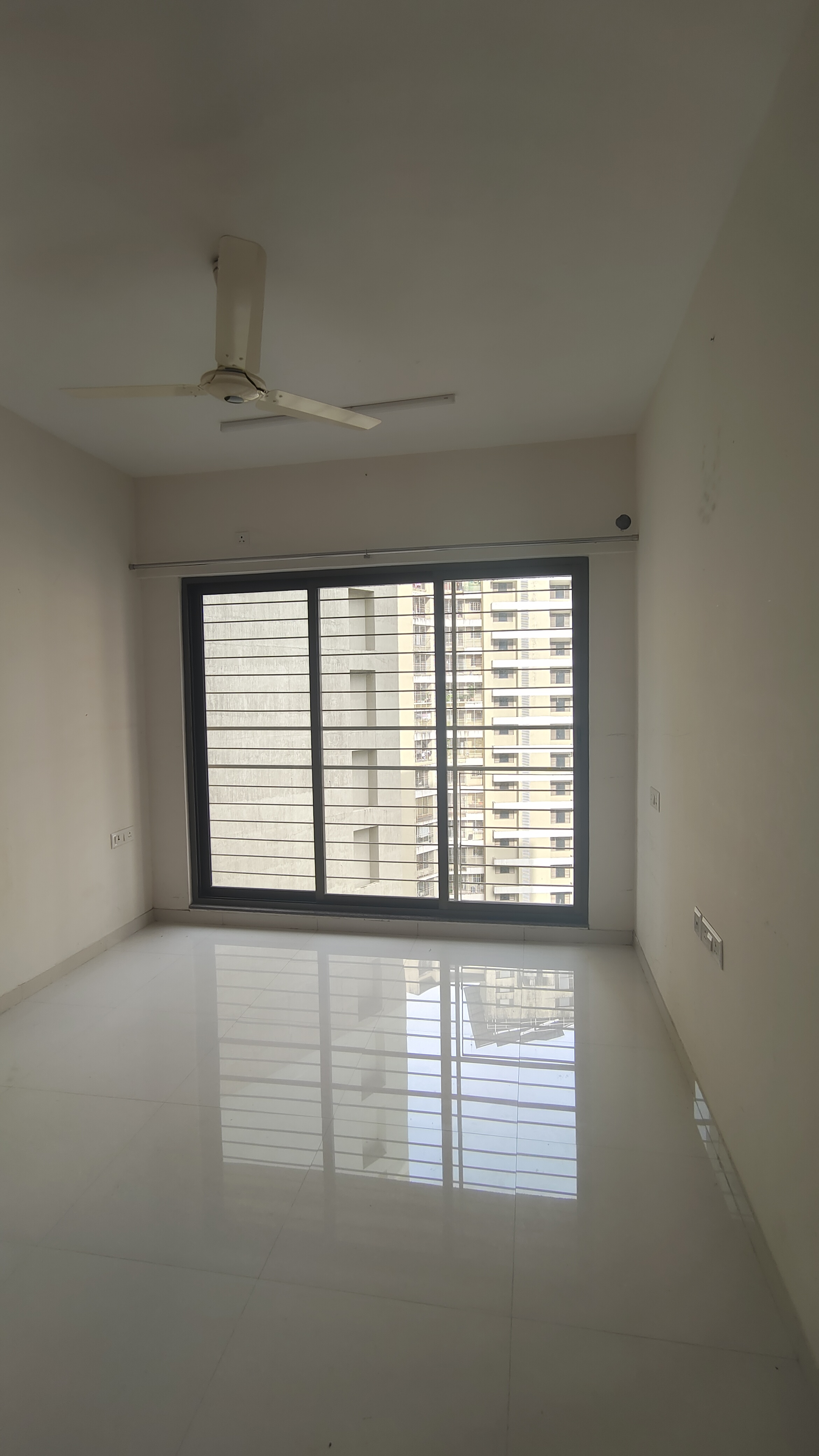 3 BHK Apartment For Sale in Acme Ozone