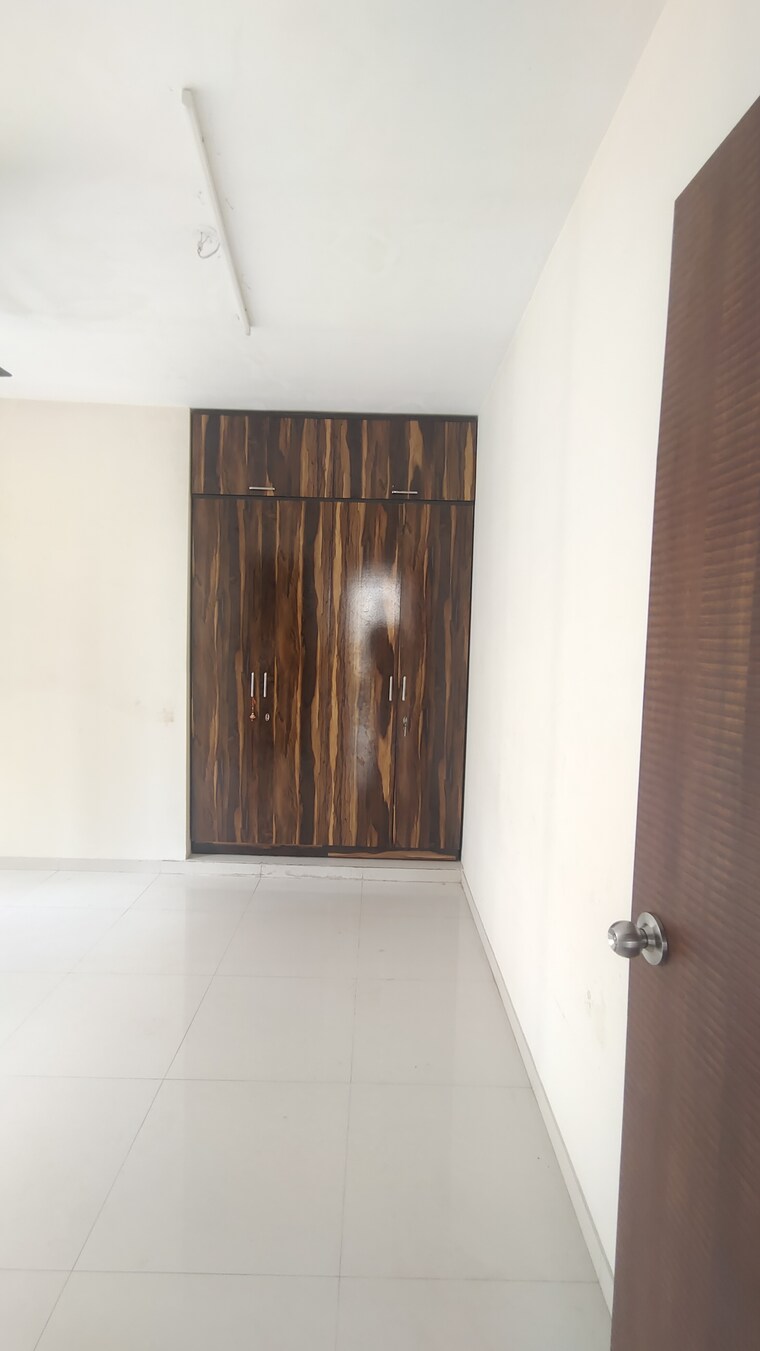 Room, acme-ozone 3 Bedroom 1100 Sq.Ft. Apartment In Manpada Thane 8940245