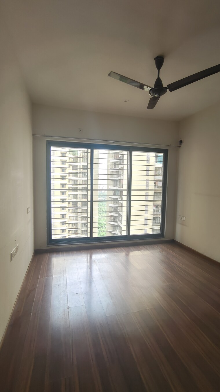 Room, acme-ozone 3 Bedroom 1100 Sq.Ft. Apartment In Manpada Thane 8940245