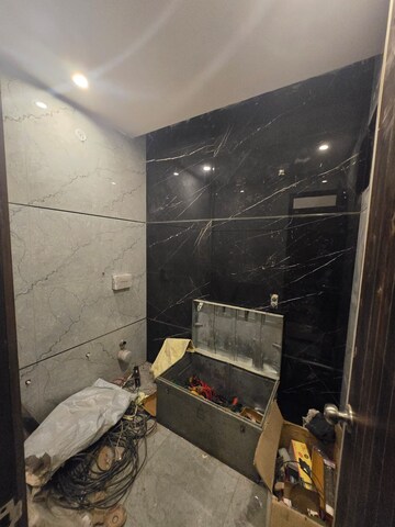 Furnished Amenities in 4 BHK Independent House at Sahastradhara – for Sale