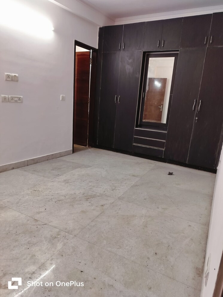 Room, khirki extension 3 Bedroom 1000 Sq.Ft. Apartment In Khirki Extension Delhi 8940275