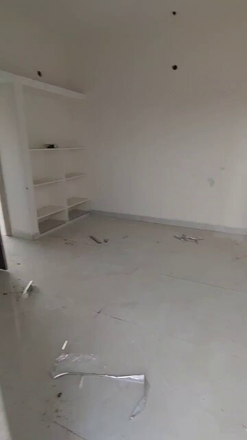 Room in 2 BHK Apartment at SS Zenith, Adibatla – for Rent