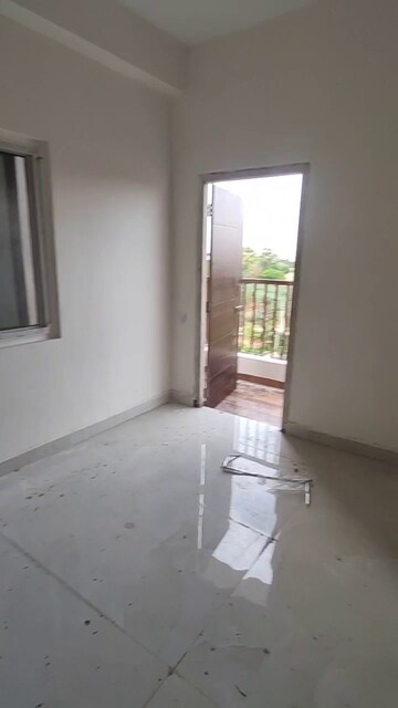 Room in 2 BHK Apartment at SS Zenith, Adibatla – for Rent