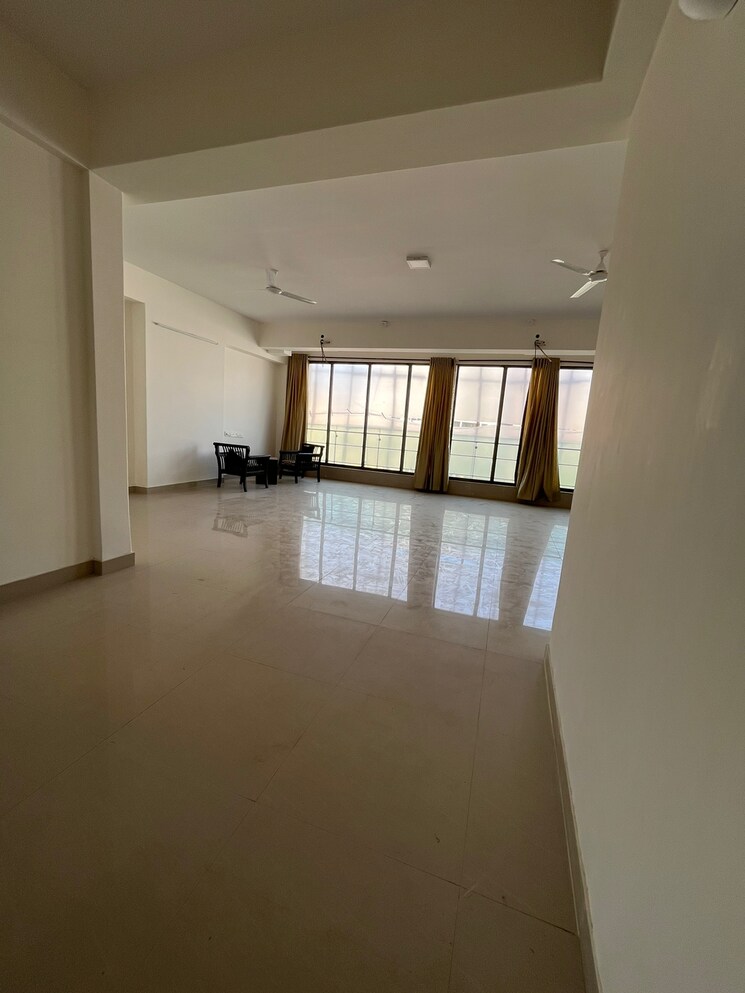 Room, shivraj-height 3 Bedroom 2600 Sq.Ft. Apartment In Khar West Mumbai 8940274