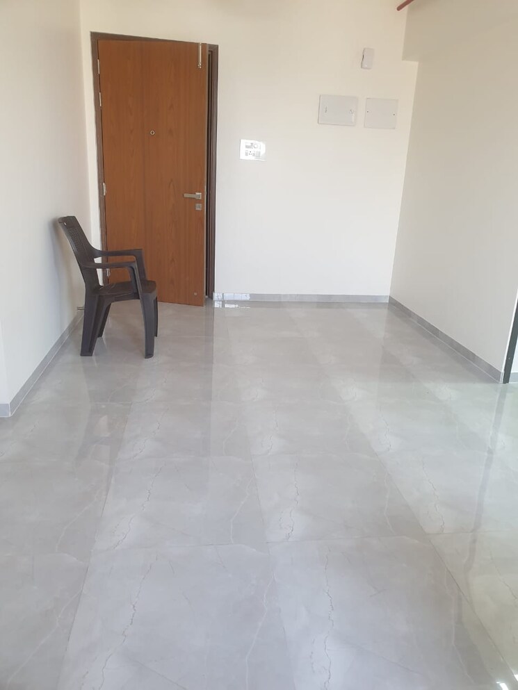 Room, earth-vintage 1.5 Bedroom 530 Sq.Ft. Apartment In Dadar West Mumbai 8940313