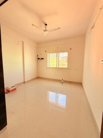 Furnished Amenities in 1 BHK Builder Floor at Indiranagar – for Rent