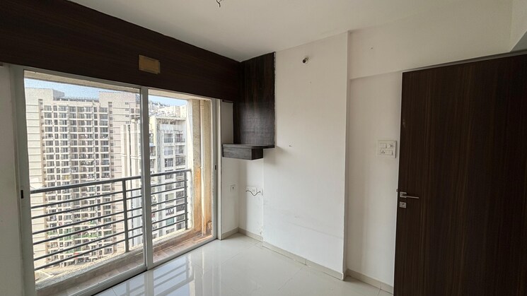 Balcony, gurukrupa-guru-atman 2 Bedroom 890 Sq.Ft. Apartment In Kalyan West Thane 8940307