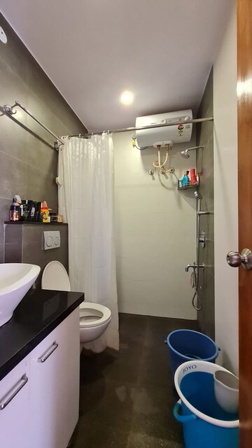 Master Bedroom in 1 BHK Builder Floor at Indiranagar – for Rent