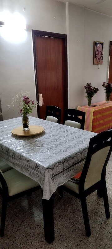 Bedroom in 2 BHK Builder Floor at Rash Behari Avenue – for Sale