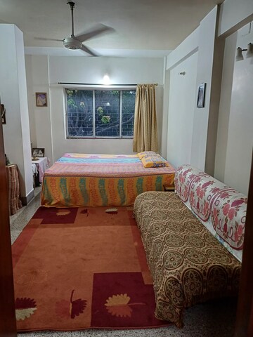 Bedroom in 2 BHK Builder Floor at Rash Behari Avenue – for Sale