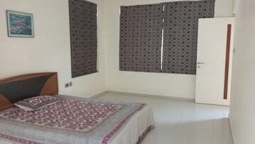 Bedroom in 4 BHK Apartment at Babukhan Lakefront, Kokapet – for Rent