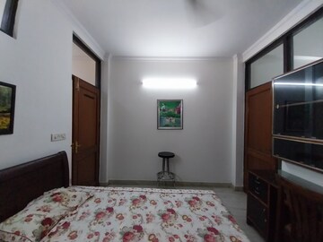Bedroom in 2 BHK Builder Floor at Lajpat Nagar I – for Rent
