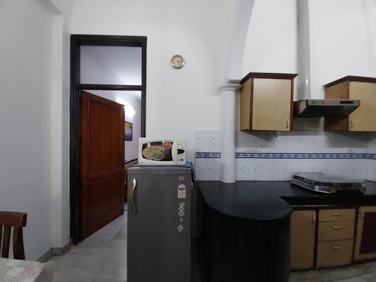 Kitchen, lajpat nagar i 2 Bedroom 900 Sq.Ft. Builder Floor In Lajpat Nagar I Delhi 8940365