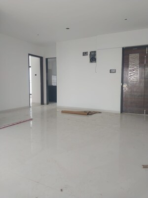 2 BHK Apartment For Sale in Borivali West