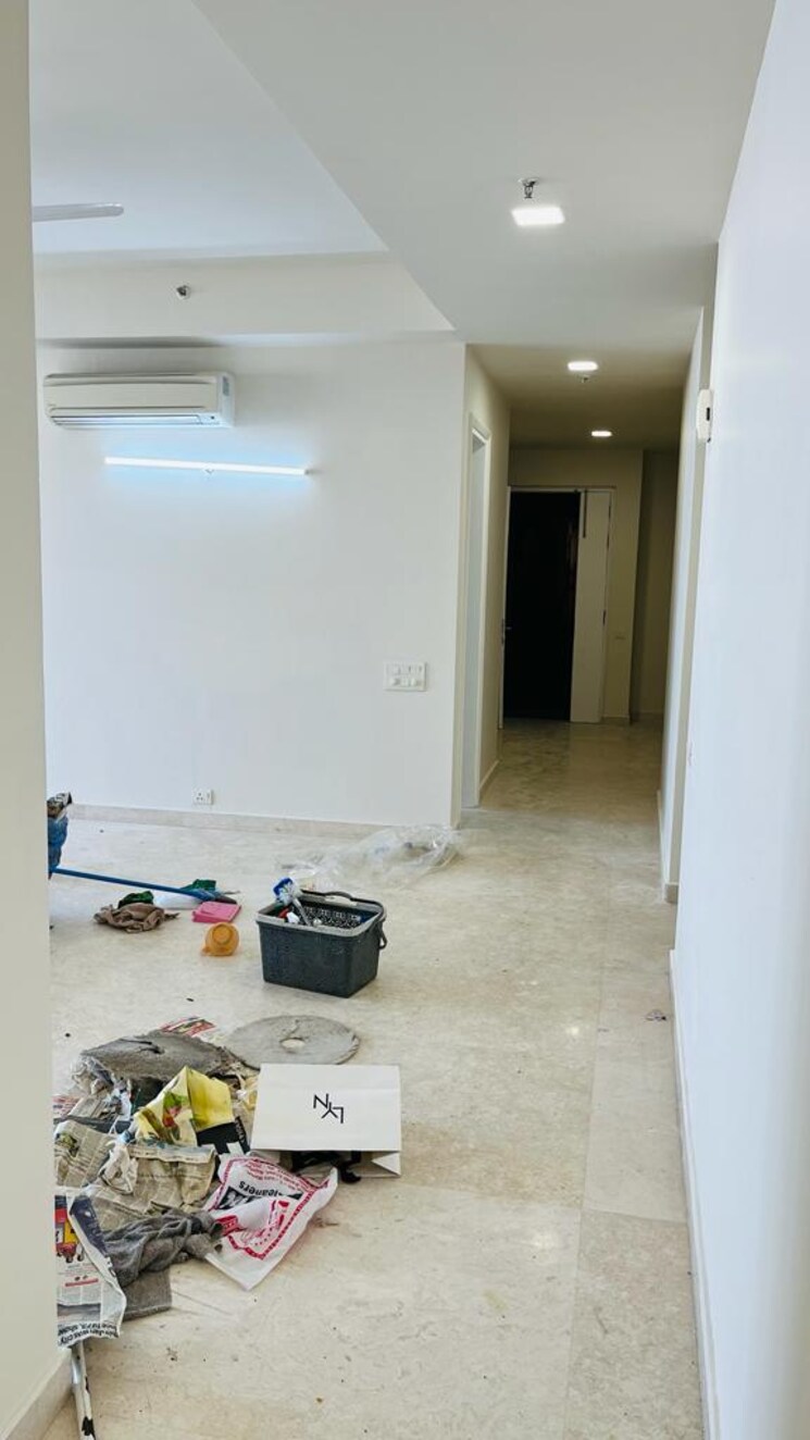  Parking, emaar-emerald-floors-premier 3 Bedroom 1350 Sq.Ft. Apartment In Sector 65 Gurgaon 8940384