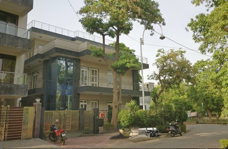 Exterior View, malibu-shopping-arcade 2 Bedroom 1400 Sq.Ft. Builder Floor In Sector 47 Gurgaon 8940403