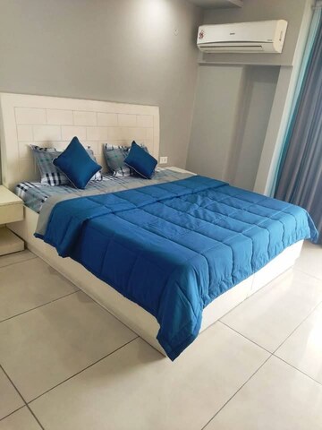 Bedroom in 2 BHK Apartment at Saket – for Rent