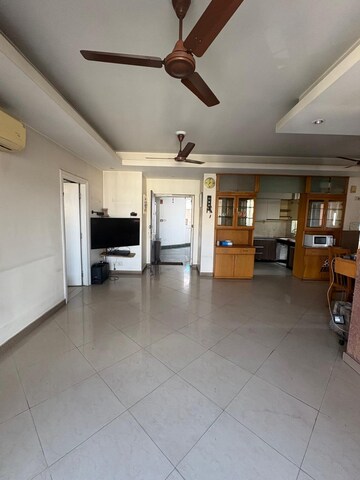 4 BHK Apartment For Sale in Purvanchal Royal Park, Sector 137
