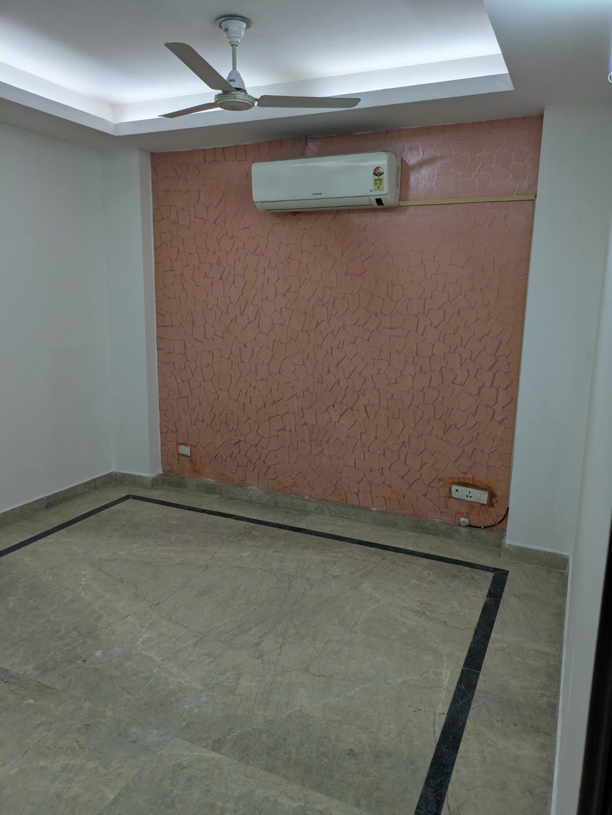 2 BHK + Pooja Room Apartment For Rent in Amar Colony