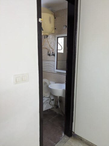 Furnished Amenities in 2 BHK Apartment at Amar Colony – for Rent