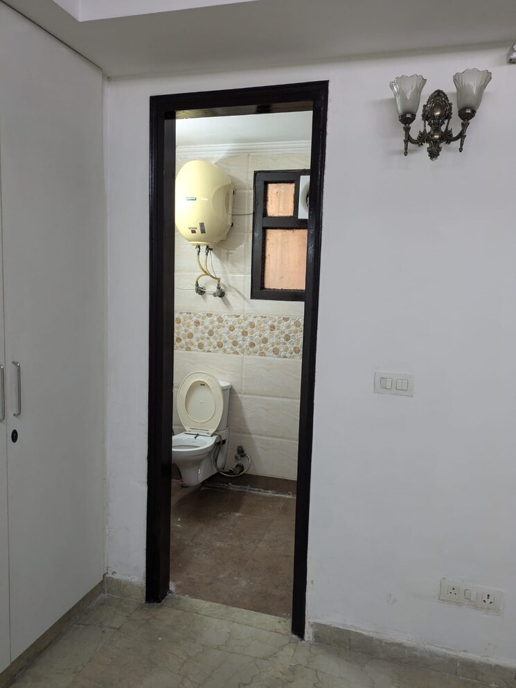 Room, amar colony 2 Bedroom 1000 Sq.Ft. Apartment In Amar Colony Delhi 8940430