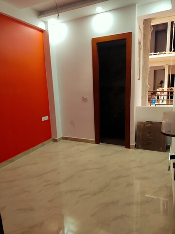 Room in 2 BHK Apartment at Bisrakh Jalalpur – for Sale