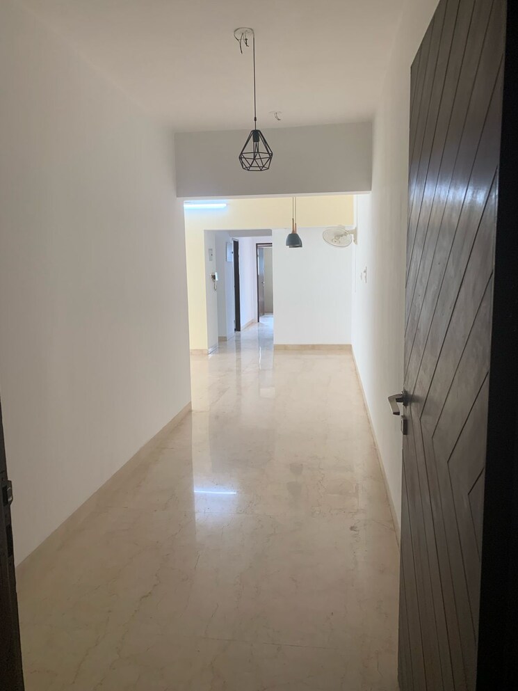 Room, omkar-meridia 3 Bedroom 1002 Sq.Ft. Apartment In Kurla West Mumbai 8940470