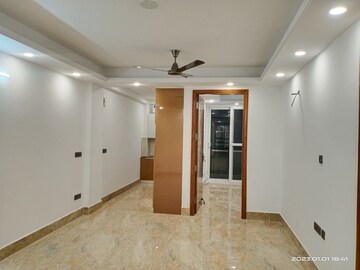 Room in 2 BHK Builder Floor at Vasant Kunj – for Rent