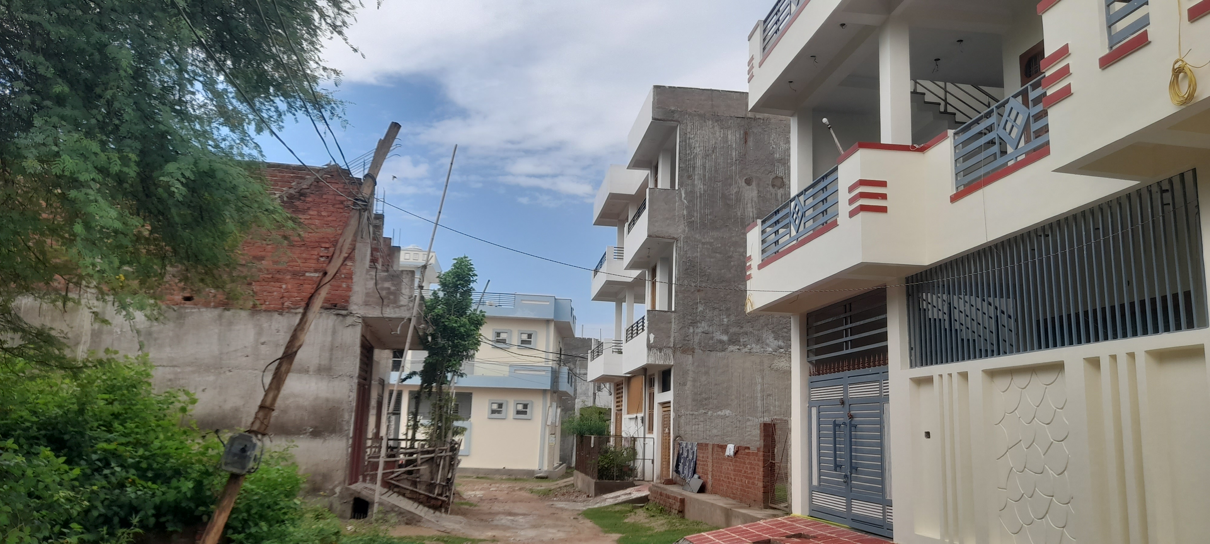 Plot For Sale in Neelendras Amity Greens