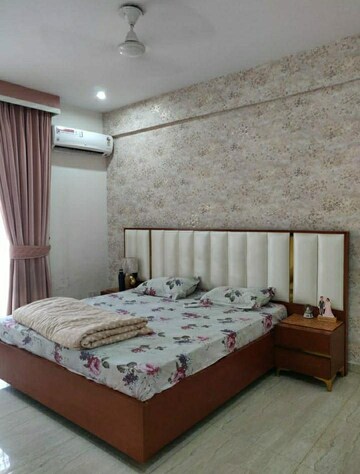 Bedroom in 3 BHK Apartment at Trishla City, Patiala Road – for Rent