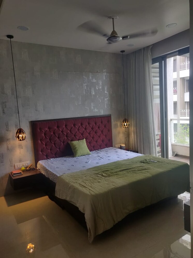 Bedroom, rohan-leher 3 Bedroom 1900 Sq.Ft. Penthouse In Baner Pune 8940491