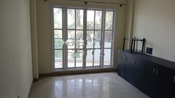 Room in 2 BHK Apartment at Mahaveer Glacier, Arekere – for Sale