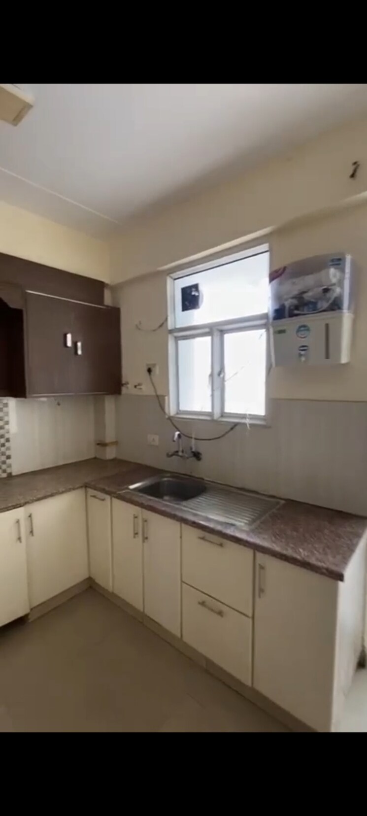 Kitchen, nimbus-the-hyde-park 2 Bedroom 915 Sq.Ft. Apartment In Sector 78 Noida 8940661