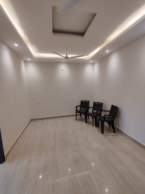 Room in 2 BHK Builder Floor at Balliwala – for Sale