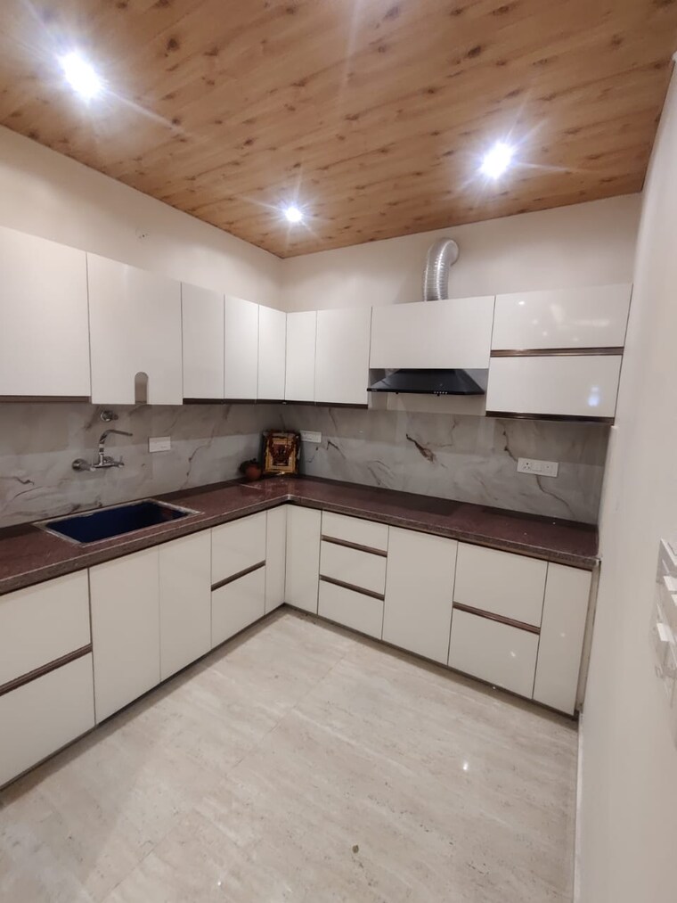 Kitchen, balliwala 2 Bedroom 1200 Sq.Ft. Builder Floor In Balliwala Dehradun 8940691