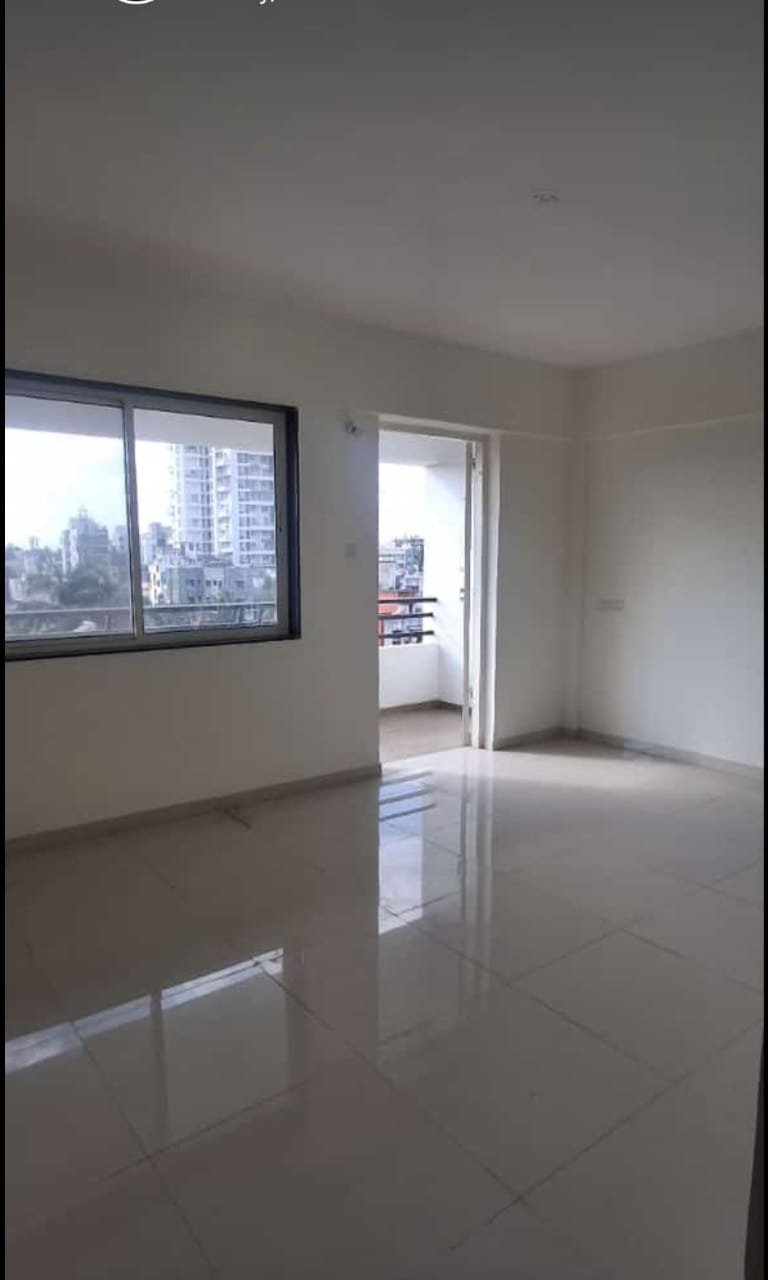 2 BHK Apartment For Sale in Trimurti Chowk 